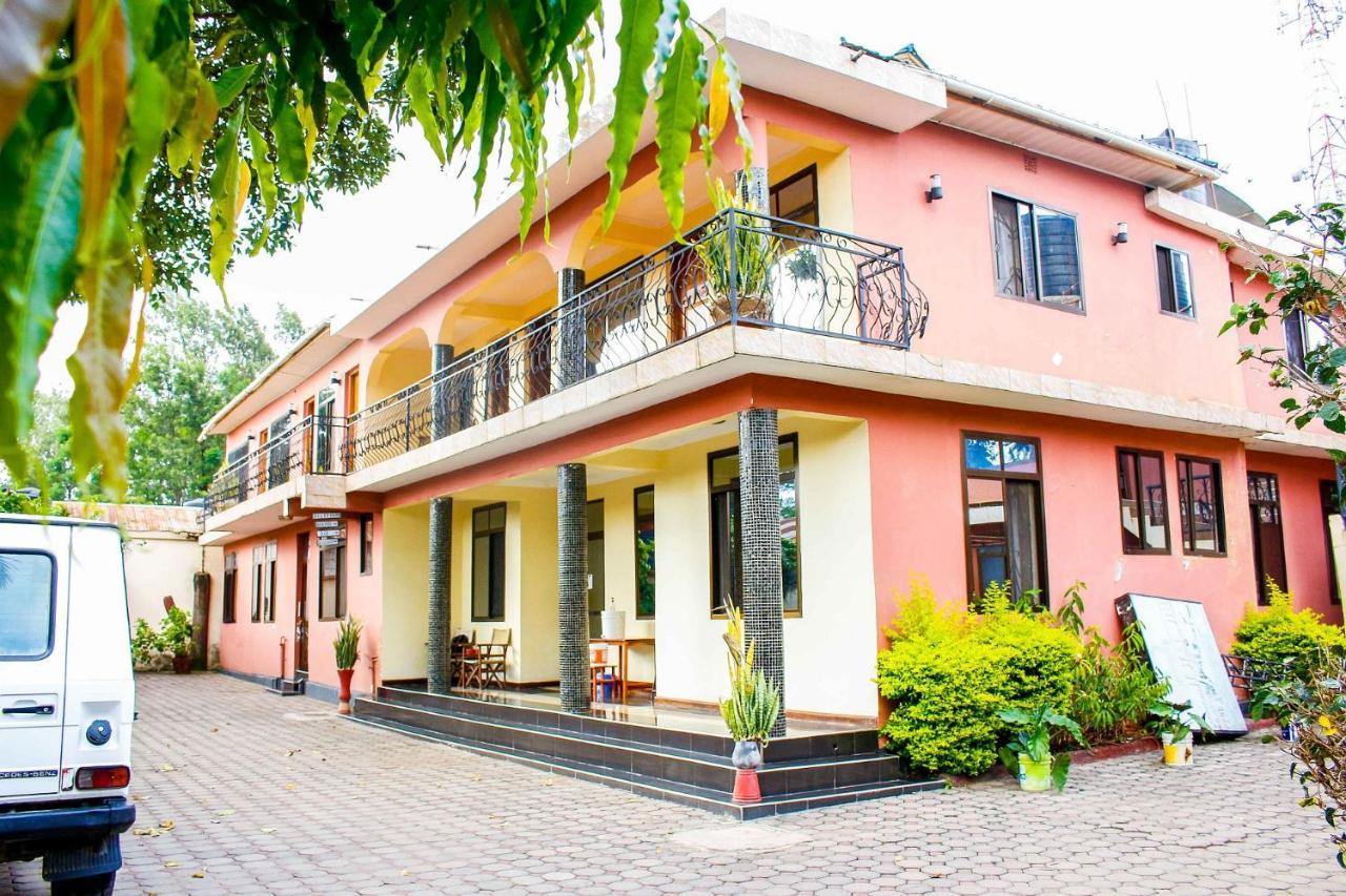 Bright Star Hotel Аруша Экстерьер фото