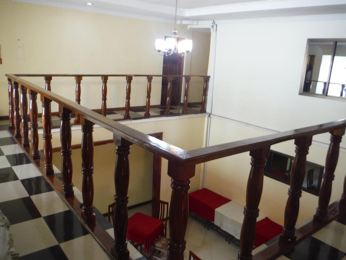 Bright Star Hotel Аруша Экстерьер фото