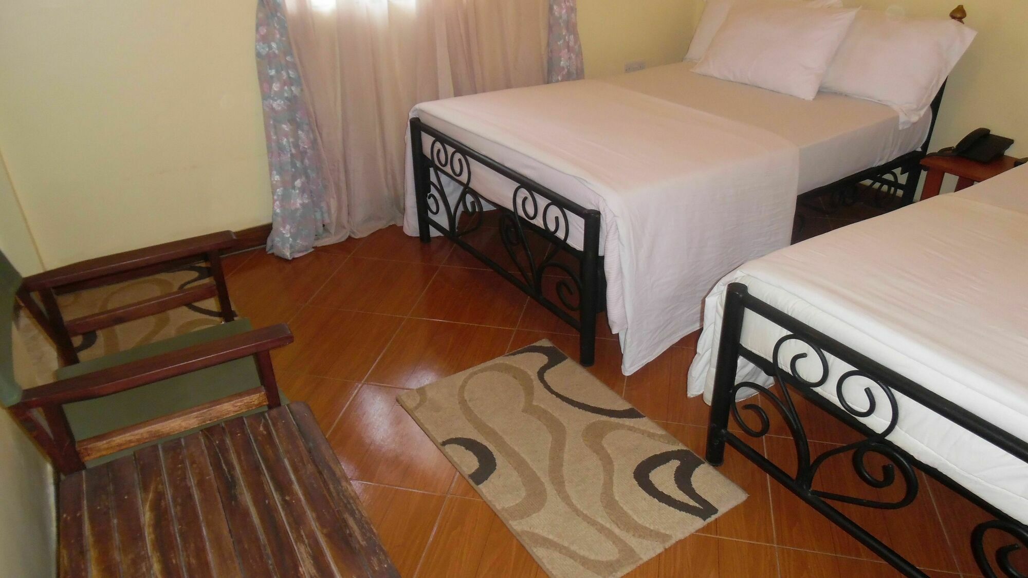 Bright Star Hotel Аруша Экстерьер фото