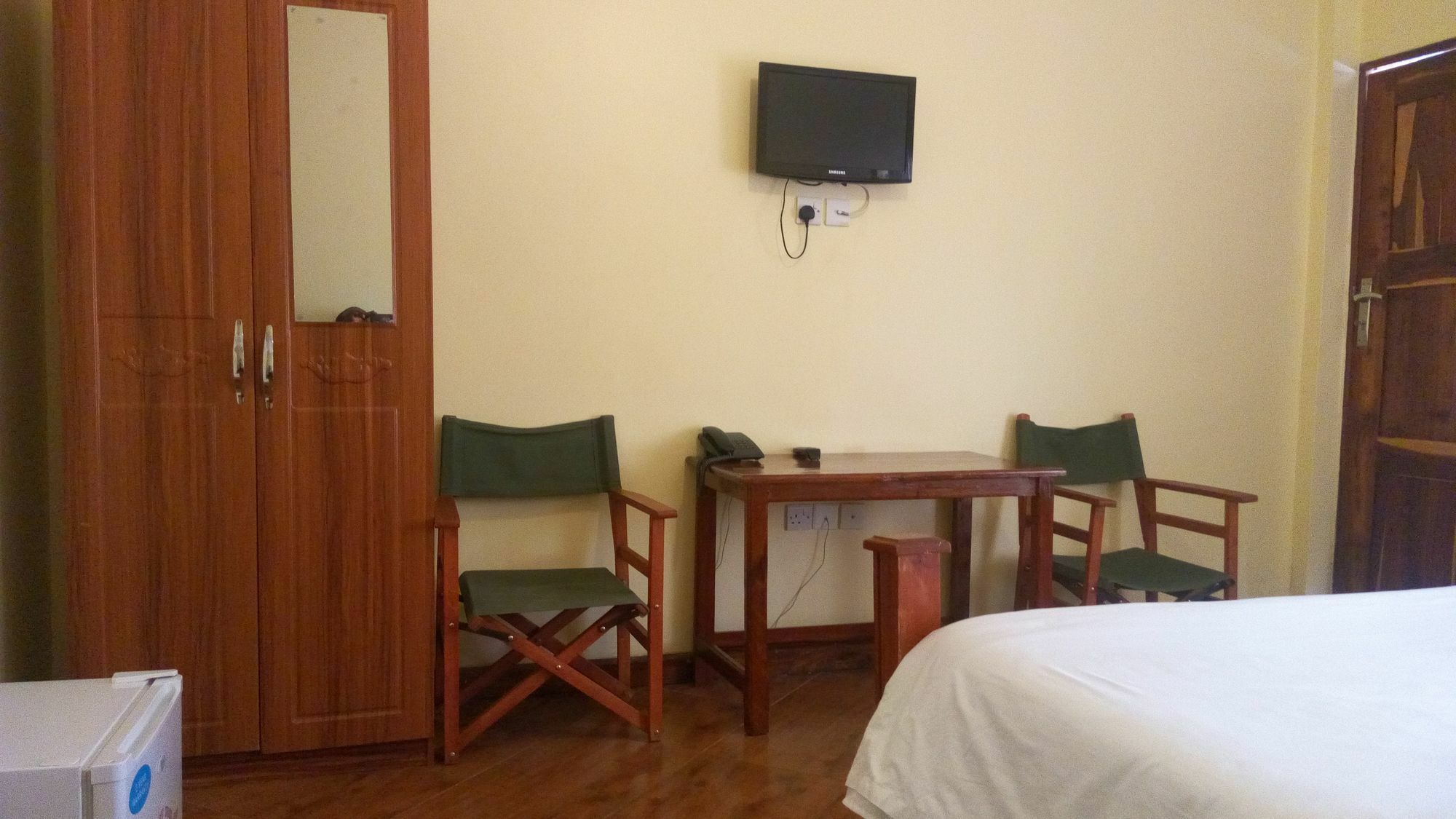 Bright Star Hotel Аруша Экстерьер фото